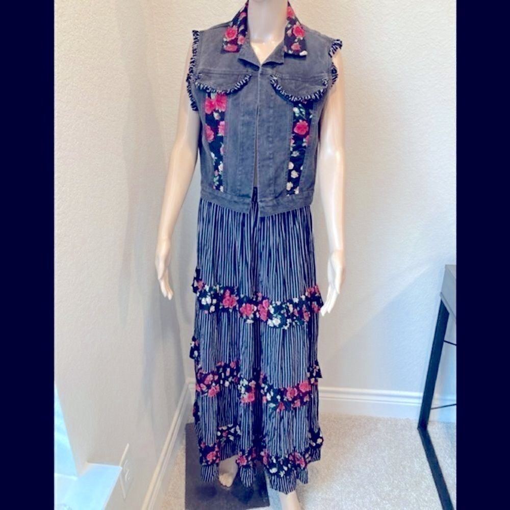Vintage Lori Lundon floral vest with matching skirt